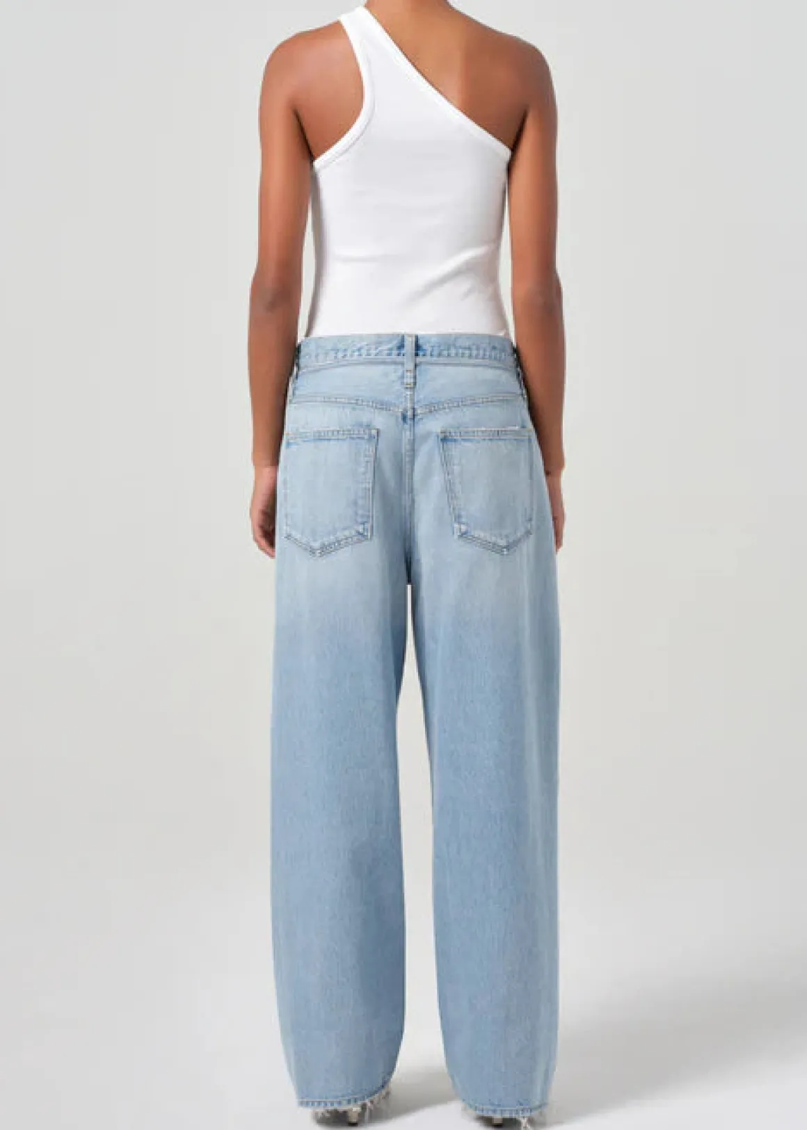 jeans_emmi_1.webp Jeans Emmi