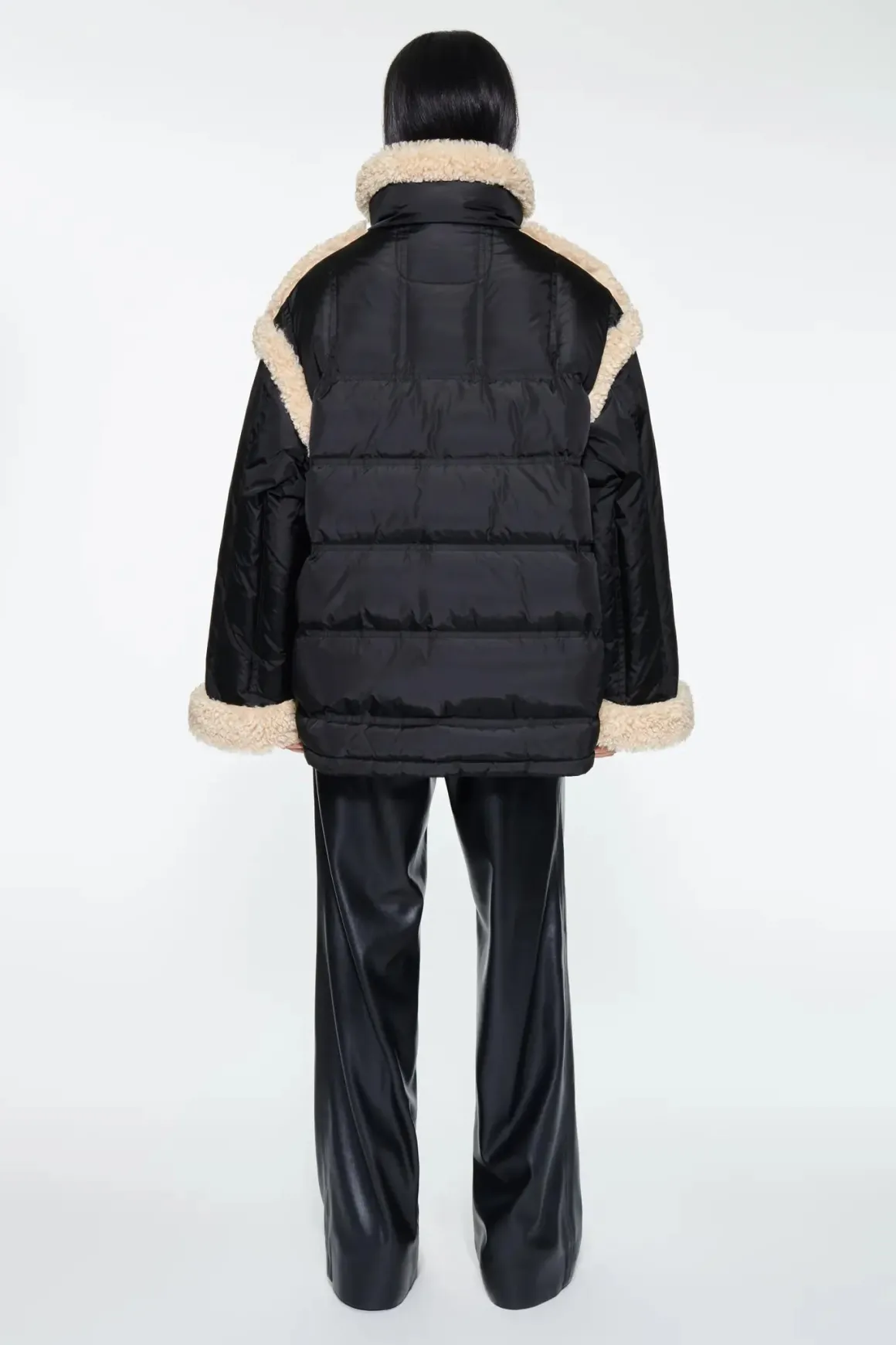 manteau_court_dorothy_1.webp Manteau court DOROTHY