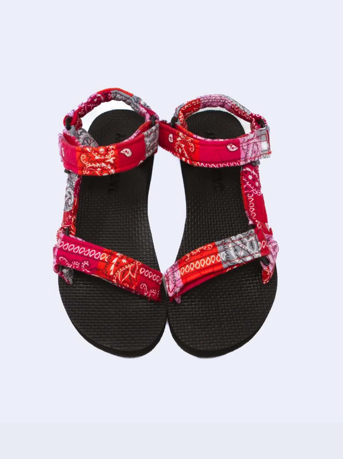 quilt_sandalen_1.webp QUILT SANDALEN