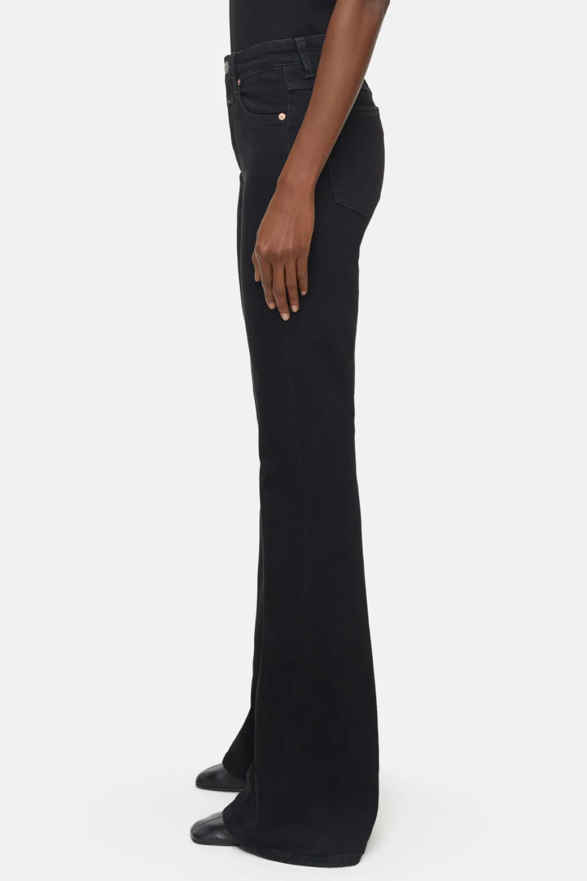 rawlinjeans_1.webp RAWLIN-JEANS