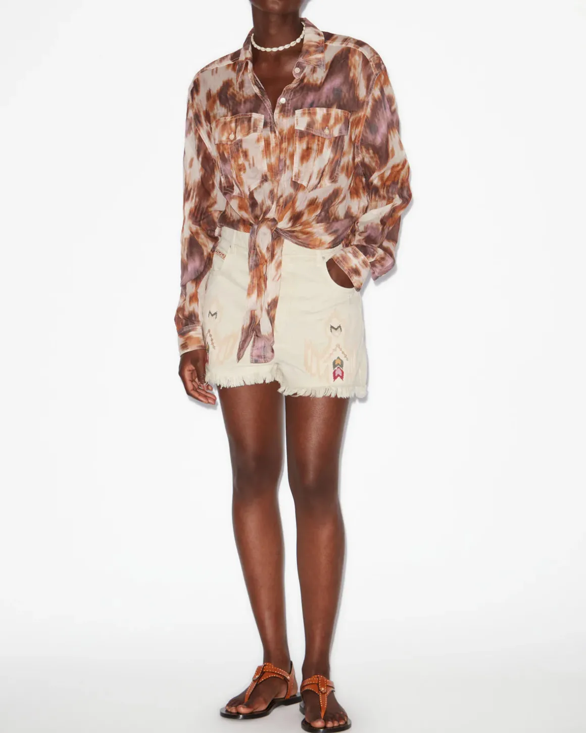 short_lesia_4.webp Short Lesia