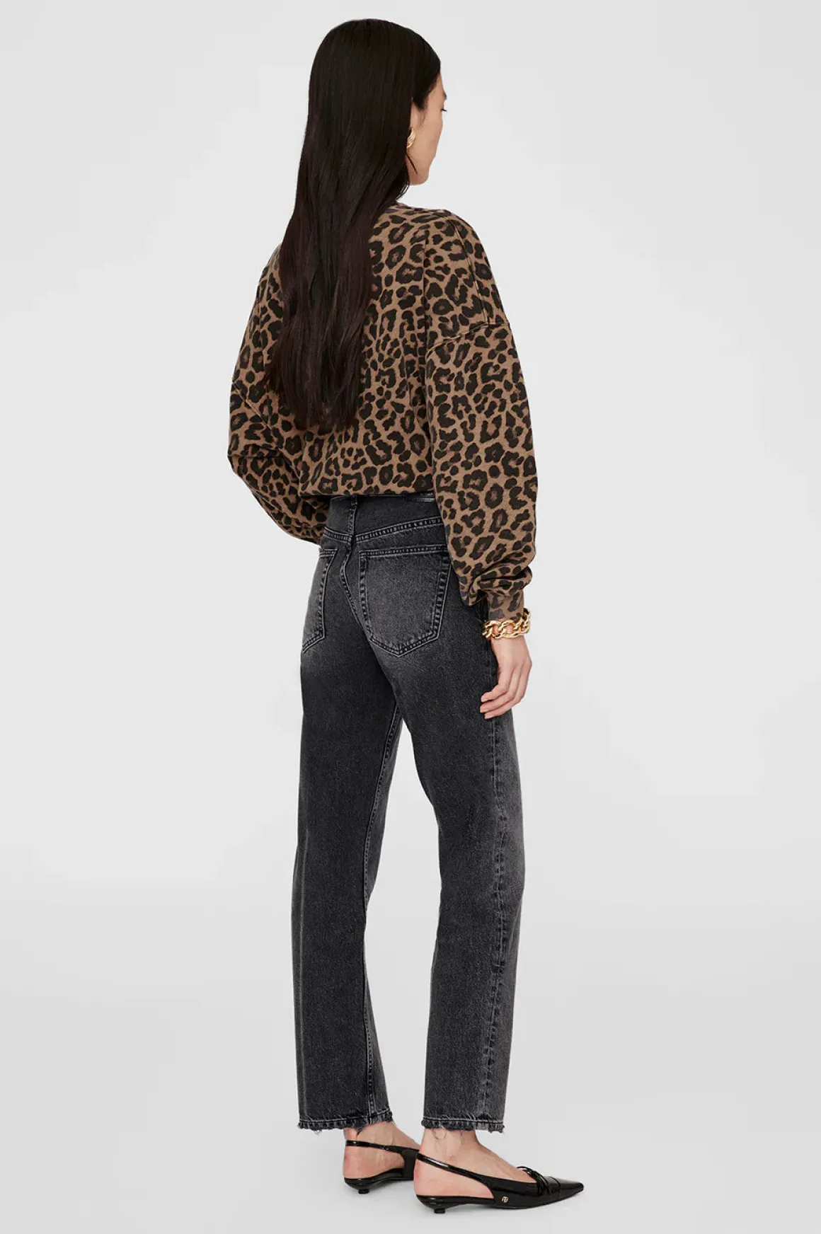 sweat_lopard_miles_2.webp Sweat Léopard MILES